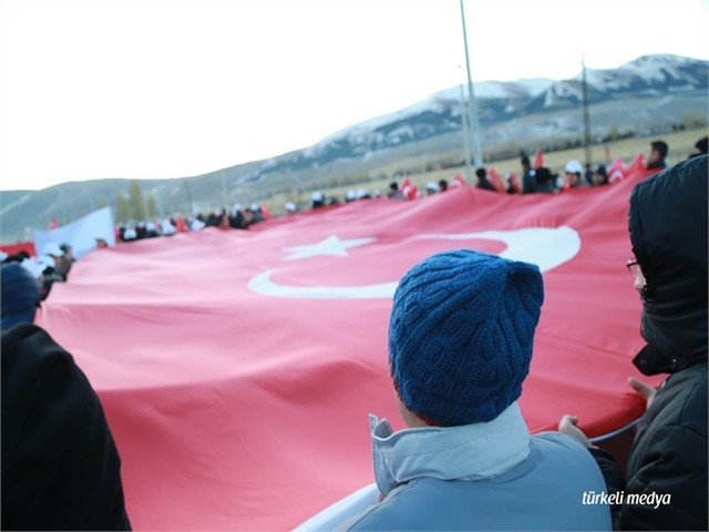 ERZURUM'DA ECDADA SAYGI YÜRÜYÜŞÜ