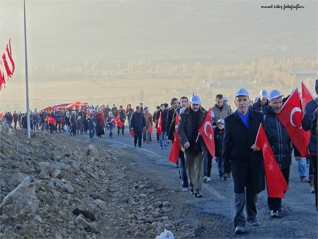 ERZURUM'DA ECDADA SAYGI YÜRÜYÜŞÜ