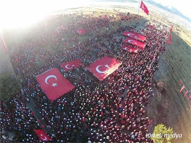 ERZURUM'DA ECDADA SAYGI YÜRÜYÜŞÜ