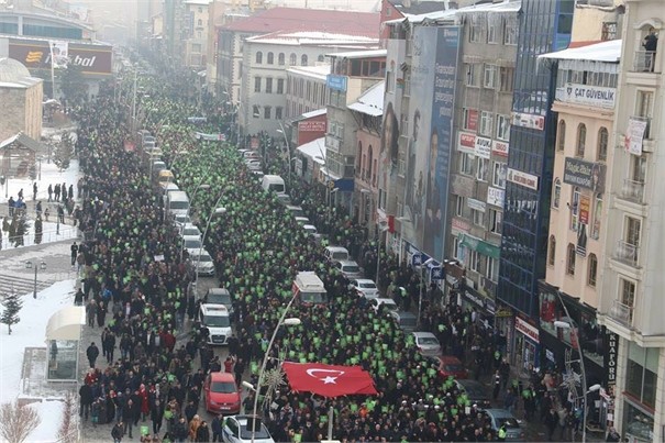 ERZURUM'DA ZULME LANET, PEYGAMBERE SAYGI YÜRÜYÜŞÜ