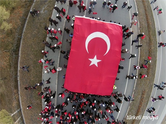 ERZURUM'DA ECDADA SAYGI YÜRÜYÜŞÜ