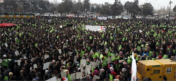 ERZURUM'DA ZULME LANET, PEYGAMBERE SAYGI YÜRÜYÜŞÜ