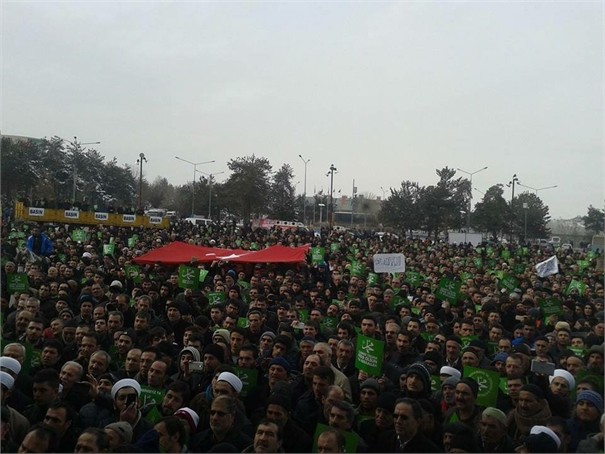 ERZURUM'DA ZULME LANET, PEYGAMBERE SAYGI YÜRÜYÜŞÜ