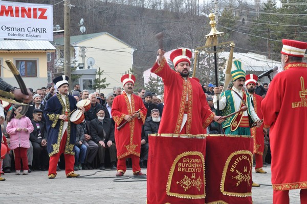 İSPİR'İN KURTULUŞU BÜYÜK COŞKUYLA KUTLANDI