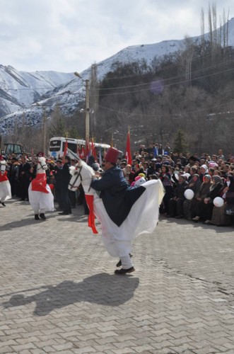 İSPİR'İN KURTULUŞU BÜYÜK COŞKUYLA KUTLANDI