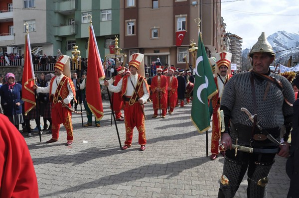 İSPİR'İN KURTULUŞU BÜYÜK COŞKUYLA KUTLANDI