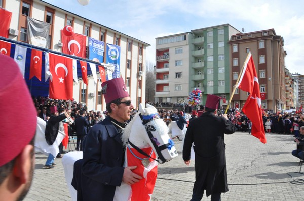 İSPİR'İN KURTULUŞU BÜYÜK COŞKUYLA KUTLANDI