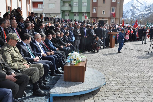 İSPİR'İN KURTULUŞU BÜYÜK COŞKUYLA KUTLANDI