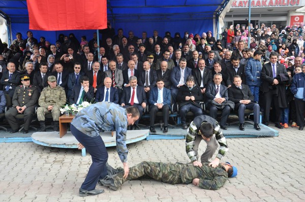 İSPİR'İN KURTULUŞU BÜYÜK COŞKUYLA KUTLANDI