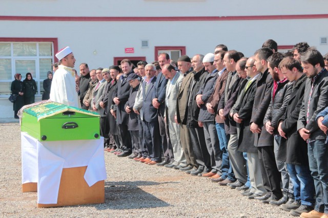 MUKADDER YASAN'IN ARKADAŞLARI GÖZYAŞLARINA BOĞULDULAR