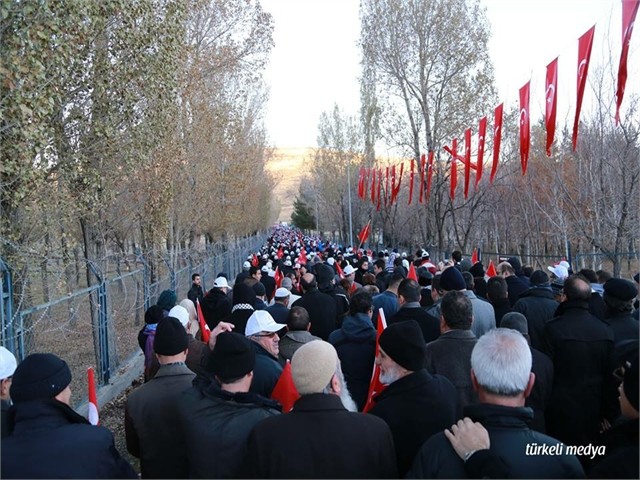 ERZURUM'DA ECDADA SAYGI YÜRÜYÜŞÜ