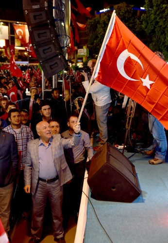 ERZURUM'DA YER GÖK ALBAYRAK