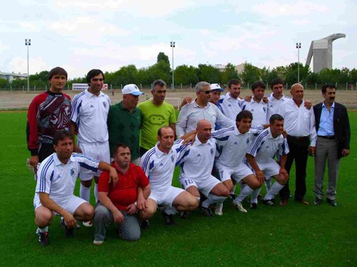 ERZURUMSPOR İÇİN SAHAYA İNDİLER