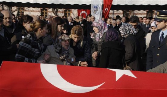 İSTANBUL'DA ŞEHİDE VEDA