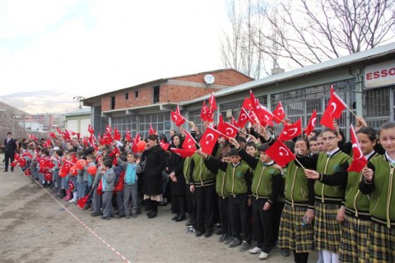 OLUR DA COŞKUYU YAŞADI