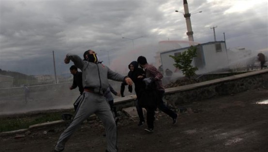 ERZURUM'DA GEZİ PARKI PROTESTOSU