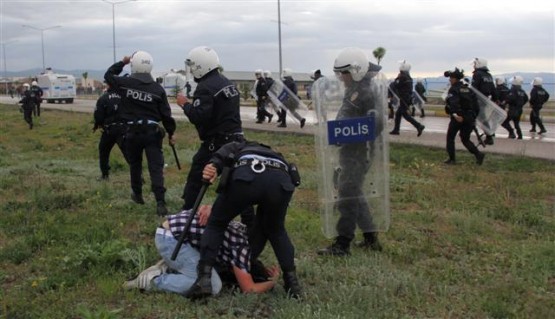 ERZURUM'DA GEZİ PARKI PROTESTOSU