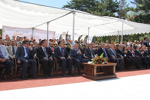 TARİHİ ERZURUM KONGRESİ 95 YIL SONRA YENİDEN CANLANDIRILDI