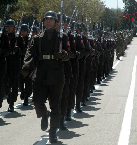 ERZURUM'DA ZAFER BAYRAMI COŞKUSU