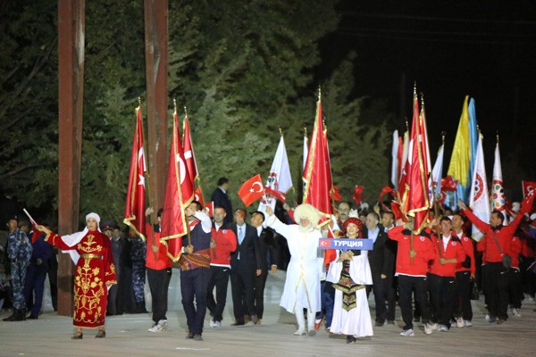 GÖÇEBE OYUNLARINA ERZURUM DAMGASI