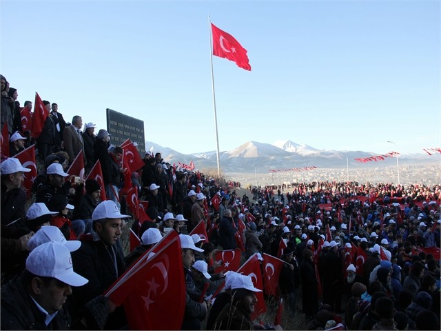 ERZURUM'DA ECDADA SAYGI YÜRÜYÜŞÜ