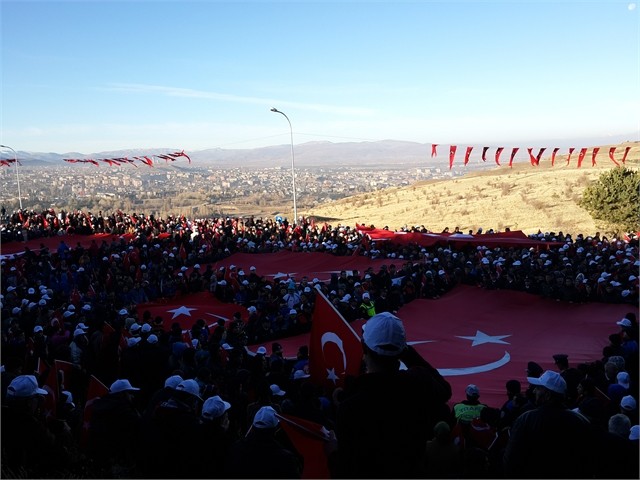 ERZURUM'DA ECDADA SAYGI YÜRÜYÜŞÜ