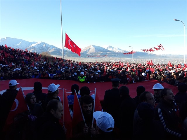 ERZURUM'DA ECDADA SAYGI YÜRÜYÜŞÜ