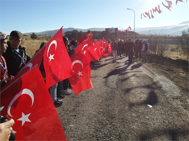 ERZURUM'DA ECDADA SAYGI YÜRÜYÜŞÜ