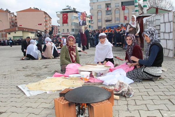 OLTU’DA KURTULUŞ COŞKUSU