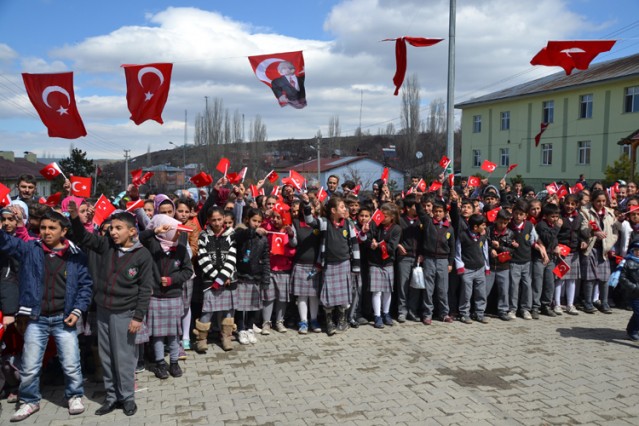 ŞENKAYA’DA KURTULUŞ COŞKUSU