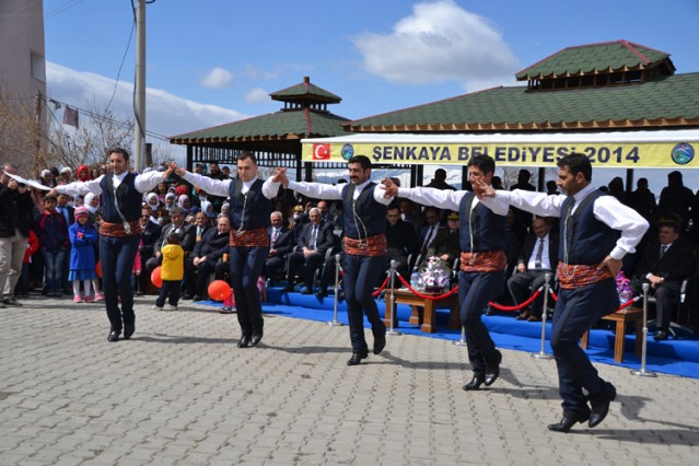 ŞENKAYA’DA KURTULUŞ COŞKUSU