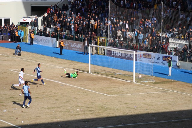 BB ERZURUMSPOR - ANKARADEMİRSPOR MAÇI