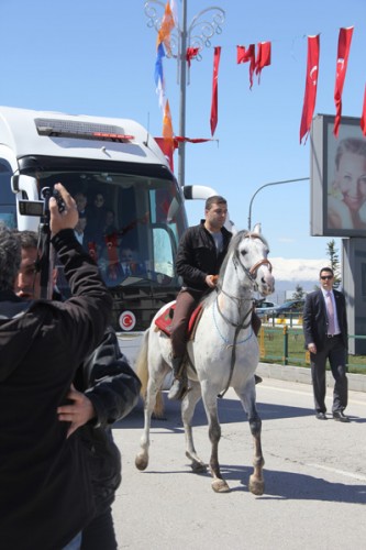 BAŞBAKAN AHMET DAVUTOĞLU ERZURUM’DA