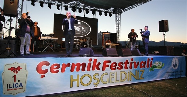 1. ILICA ÇERMİK FESTİVALİ RENKLİ GÖRÜNTÜLERE SAHNE OLDU