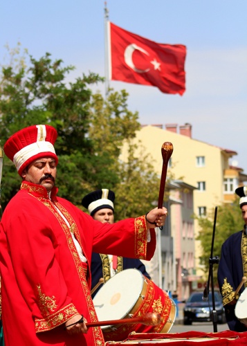 ERZURUM'DA ZAFER COŞKUSU