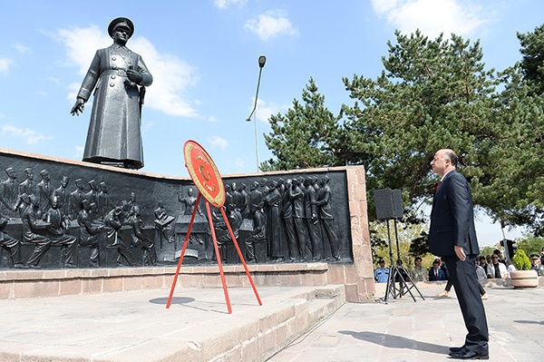 ERZURUM'DA ZAFER COŞKUSU