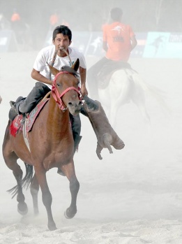 ERZURUM TÜRK OYUNLARI FESTİVALİ