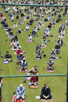 74 GÜN SONRA YAŞANAN CUMA COŞKUSU