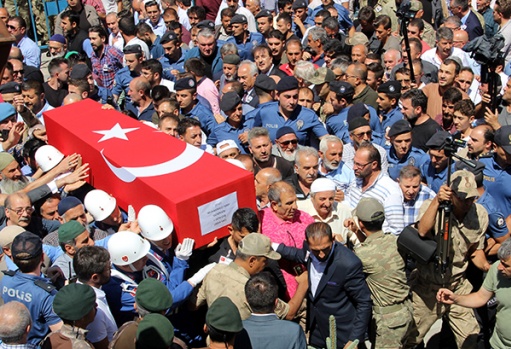 ŞEHİT MUHAMMED FERDİ GÜNTEKİN SON YOLCULUĞUNA UĞURLANDI