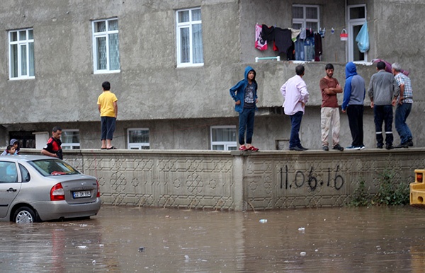 ERZURUM SELE TESLİM