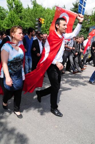 ERZURUM'DAN TERÖRE TEPKİ