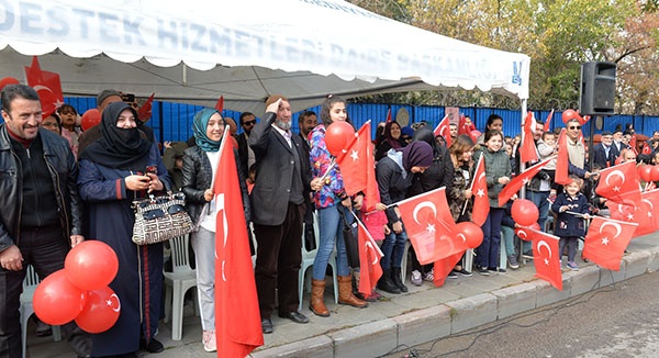 ERZURUM'DA CUMHURİYET BAYRAMI COŞKUSU