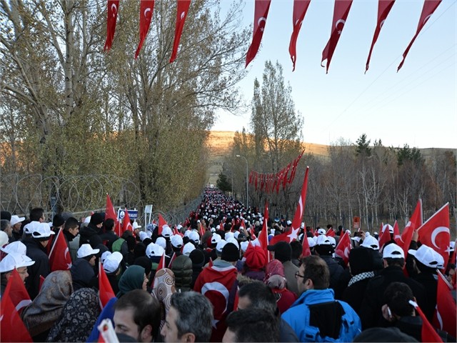 ERZURUM'DA ECDADA SAYGI YÜRÜYÜŞÜ