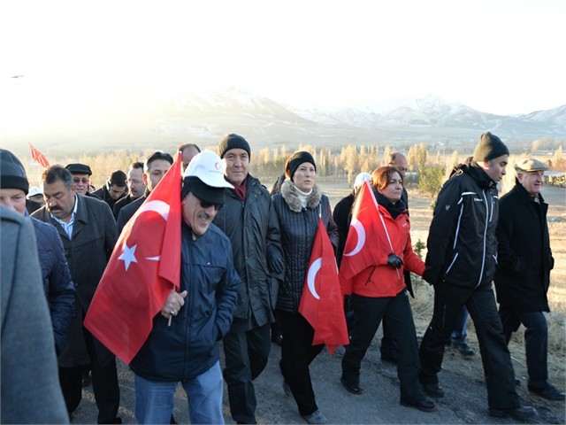 ERZURUM'DA ECDADA SAYGI YÜRÜYÜŞÜ