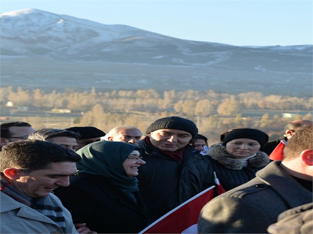 ERZURUM'DA ECDADA SAYGI YÜRÜYÜŞÜ