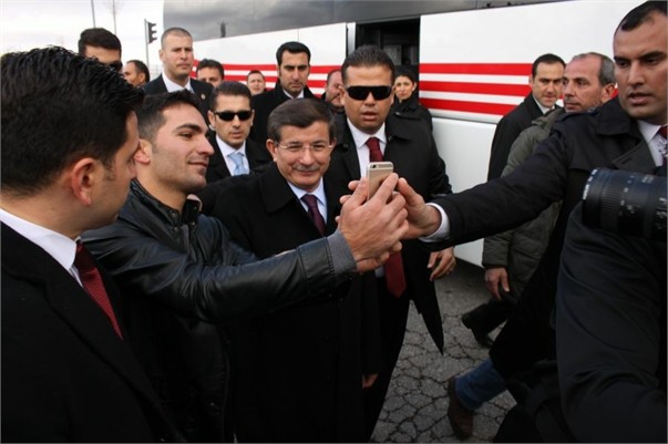 BAŞBAKAN DAVUTOĞLU ERZURUM’DA