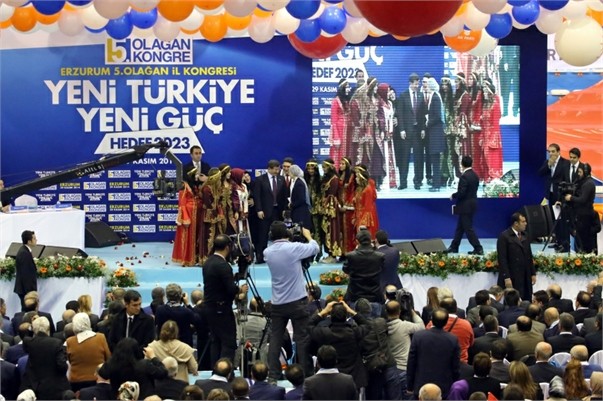 BAŞBAKAN DAVUTOĞLU ERZURUM’DA