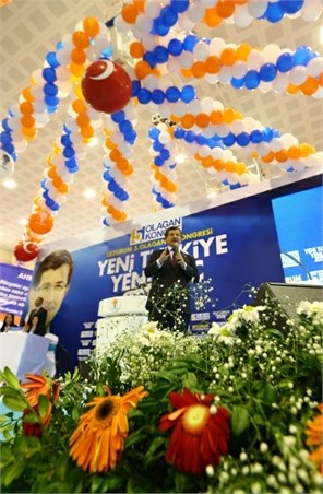 BAŞBAKAN DAVUTOĞLU ERZURUM’DA