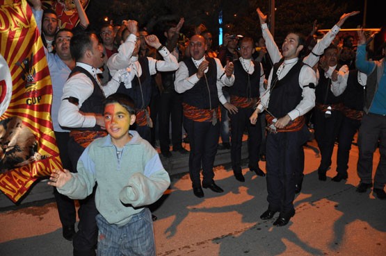 ERZURUM'DA CİMBOM COŞKUSU