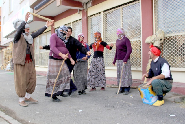 ERZURUM'DA DEVE OYUNU